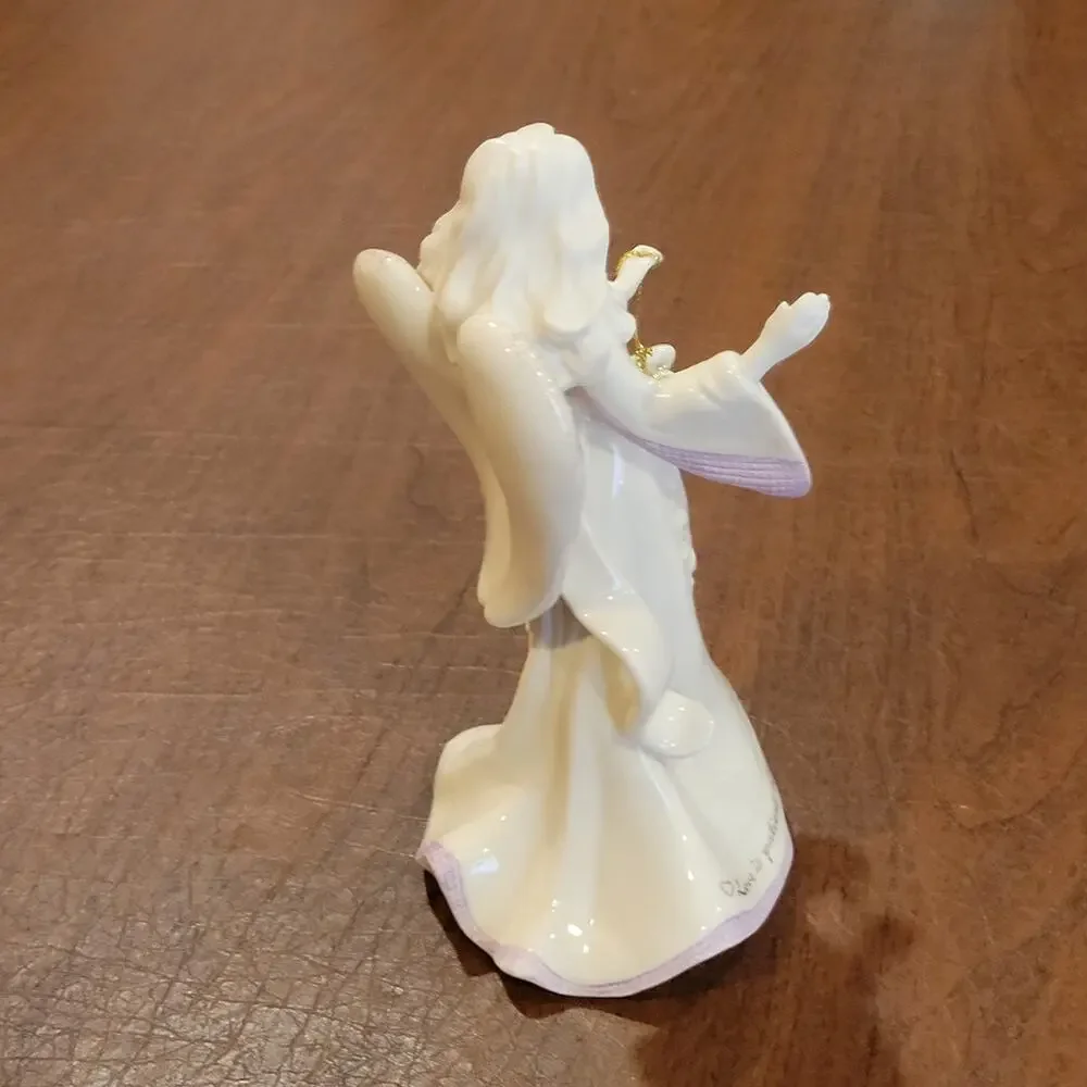 Lenox Gifts Of Grace Love Is Patient, Love Is Kind Angel Figurine Figure